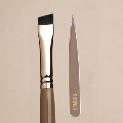 BROWED - Mocha Brush + Tweezer Set